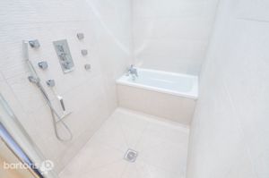 Photo 17- click for photo gallery